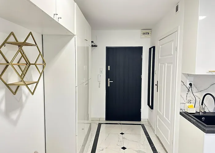 Moveen! Wynajem Apartamentow We Wroclawiu! 10 Minut Od Centrum