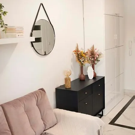 Moveen! Wynajem Apartamentow We Wroclawiu! 10 Minut Od Centrum Exteriér fotografie