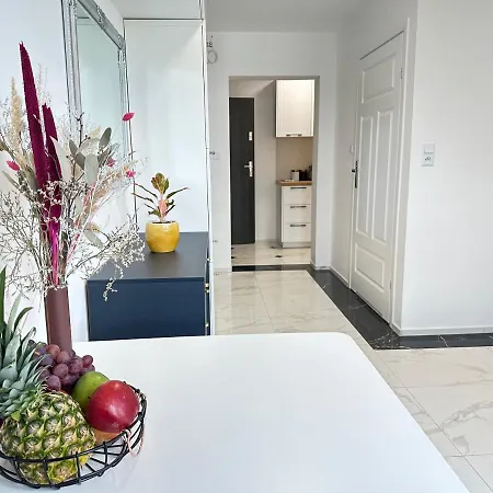 Moveen! Wynajem Apartamentow We Wroclawiu! 10 Minut Od Centrum Exteriér fotografie