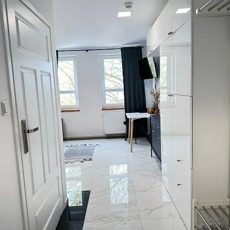 Moveen! Wynajem Apartamentow We Wroclawiu! 10 Minut Od Centrum Exteriér fotografie