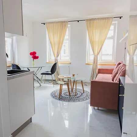 Moveen! Wynajem Apartamentow We Wroclawiu! 10 Minut Od Centrum Exteriér fotografie