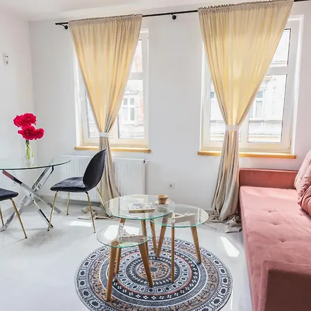 Moveen! Wynajem Apartamentow We Wroclawiu! 10 Minut Od Centrum Exteriér fotografie