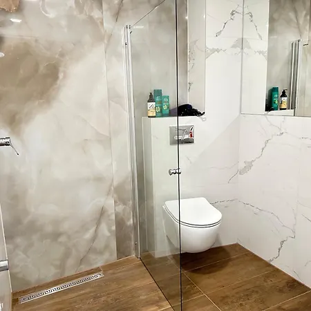 Moveen! Wynajem Apartamentow We Wroclawiu! 10 Minut Od Centrum Exteriér fotografie