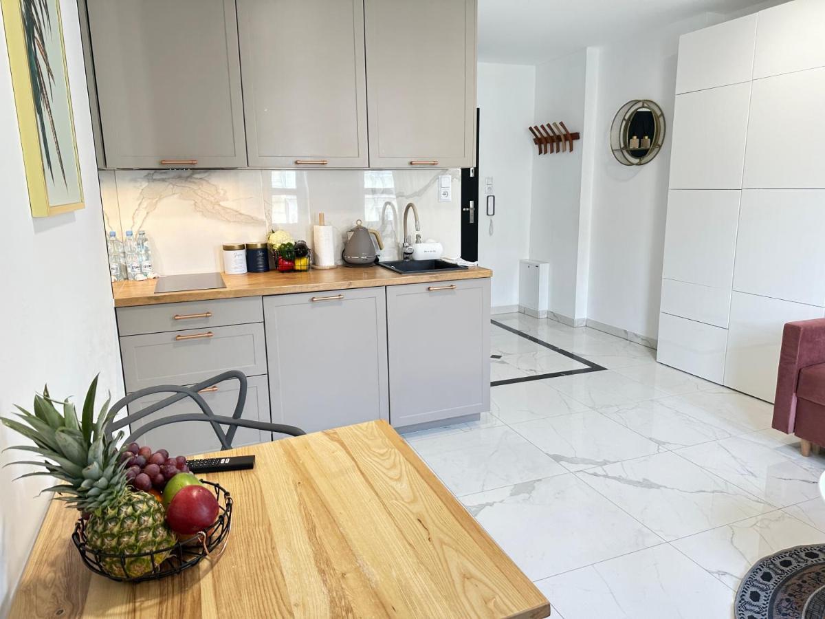 Apartment Moveen! Wynajem Apartamentow We Wroclawiu! 10 Minut Od Centrum *