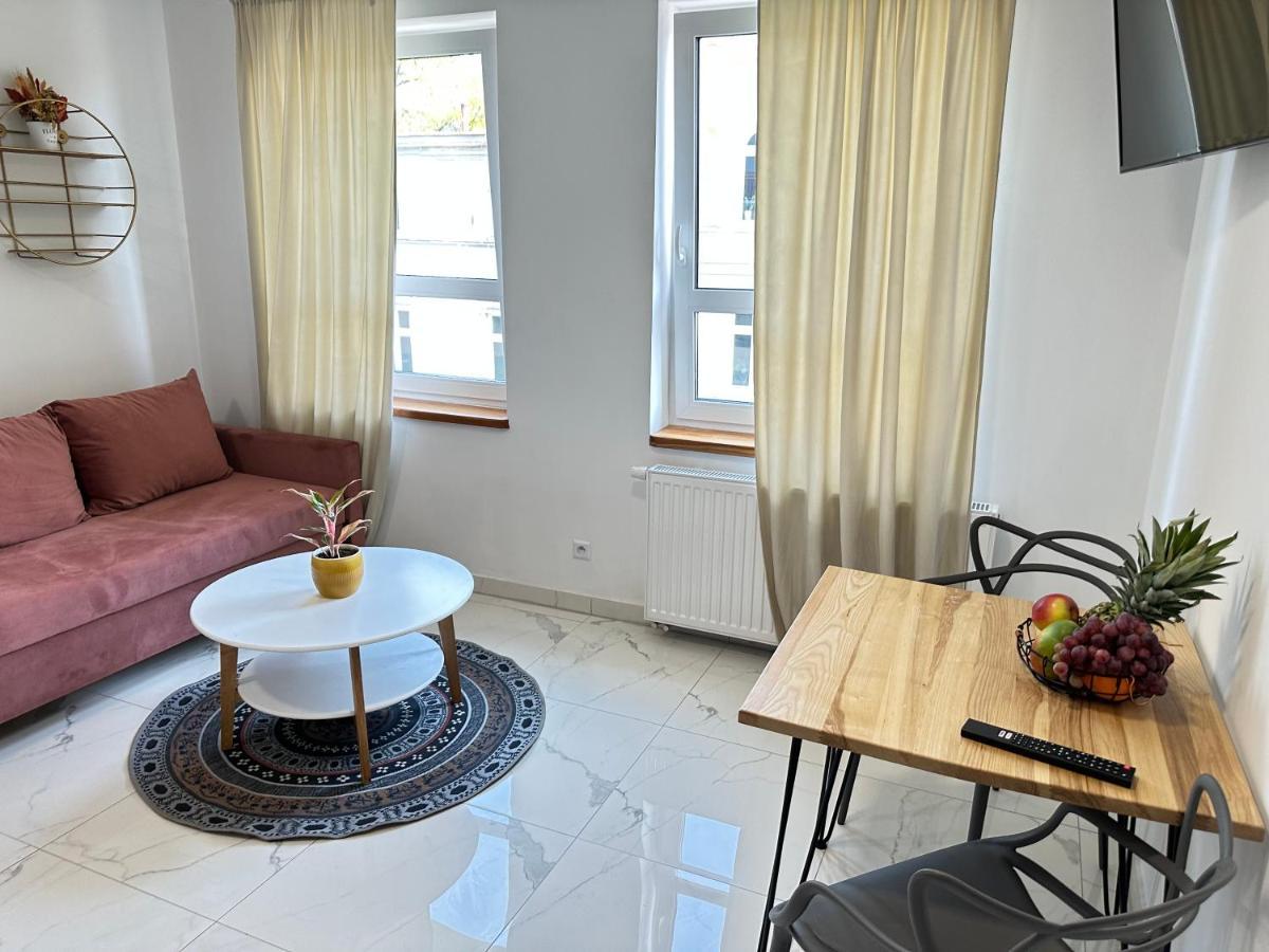 Apartment Moveen! Wynajem Apartamentow We Wroclawiu! 10 Minut Od Centrum *