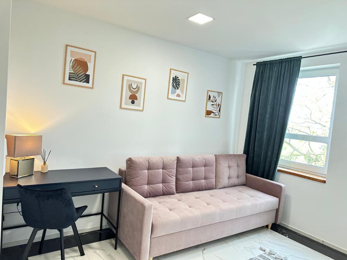Moveen! Wynajem Apartamentow We Wroclawiu! 10 Minut Od Centrum *