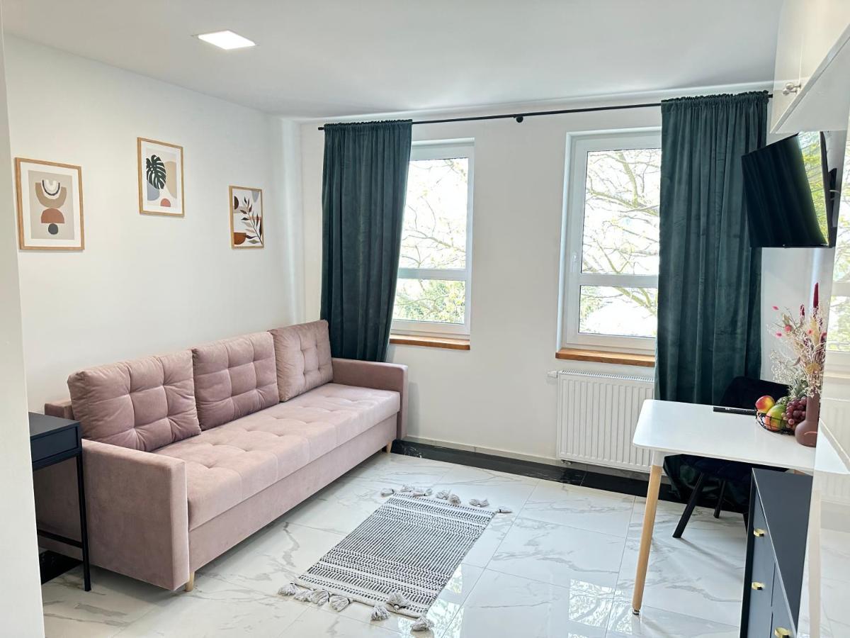 Moveen! Wynajem Apartamentow We Wroclawiu! 10 Minut Od Centrum Apartment *