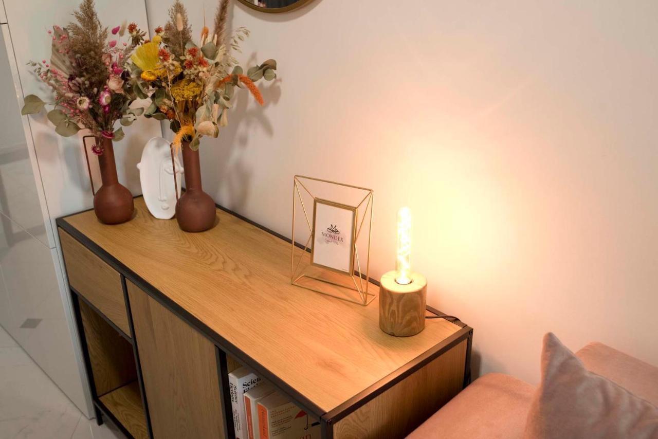 Apartment Moveen! Wynajem Apartamentow We Wroclawiu! 10 Minut Od Centrum