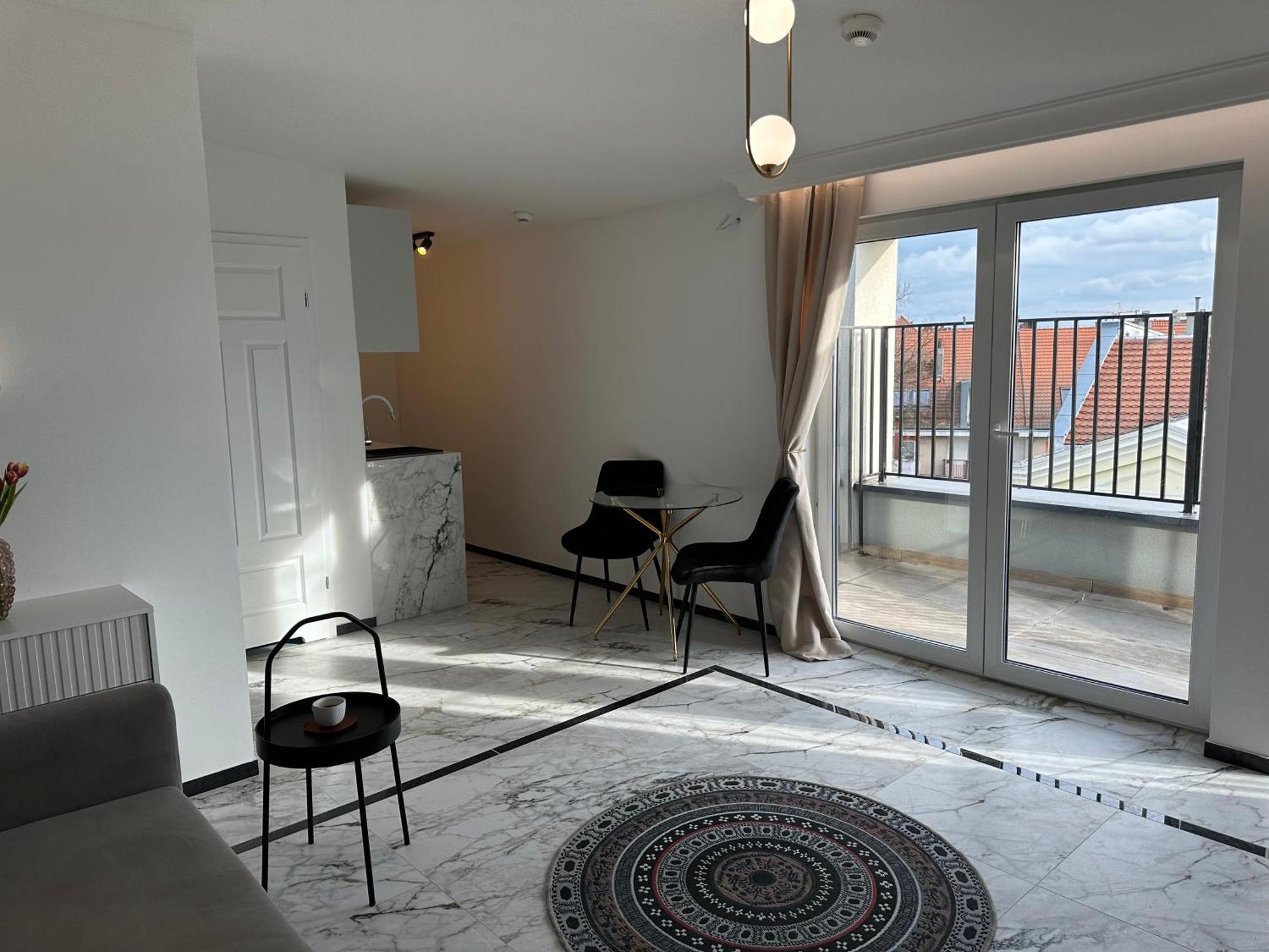 Moveen! Wynajem Apartamentow We Wroclawiu! 10 Minut Od Centrum Apartment Wroclaw
