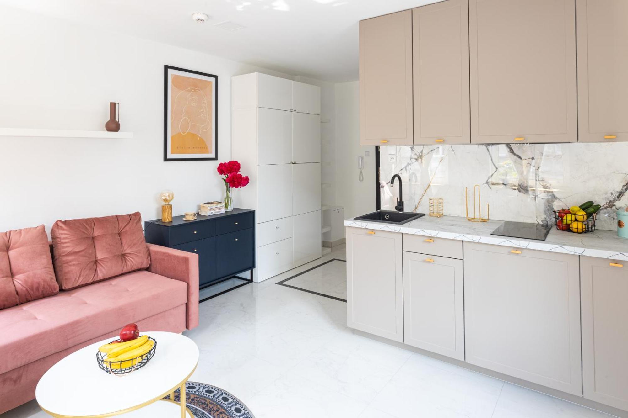 Moveen! Wynajem Apartamentow We Wroclawiu! 10 Minut Od Centrum * Wroclaw