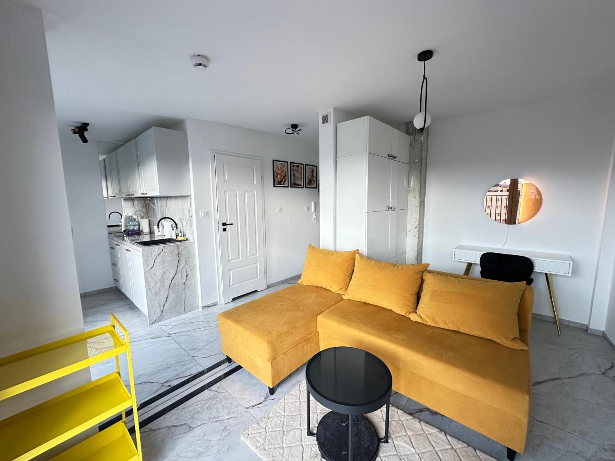 Moveen! Wynajem Apartamentow We Wroclawiu! 10 Minut Od Centrum Wroclaw